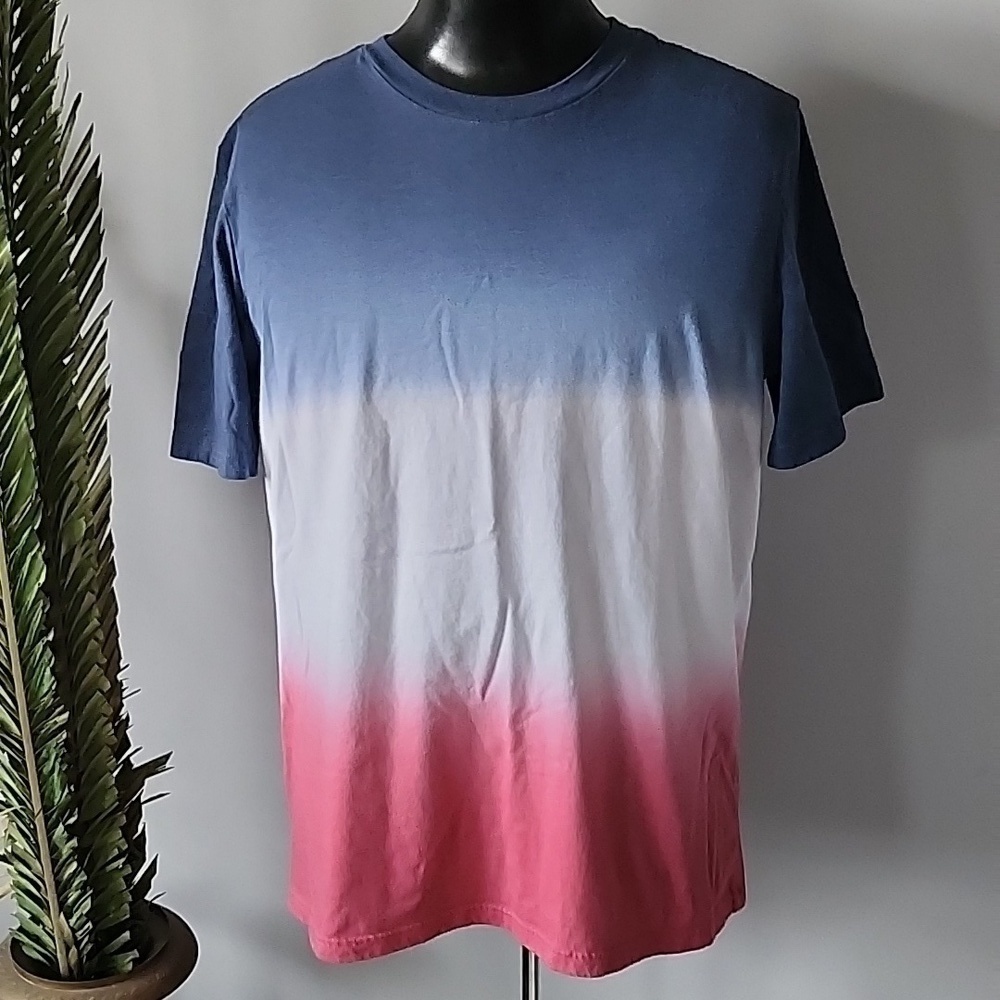 Urban Pipeline red, white, and blue ombre short sleeve tee